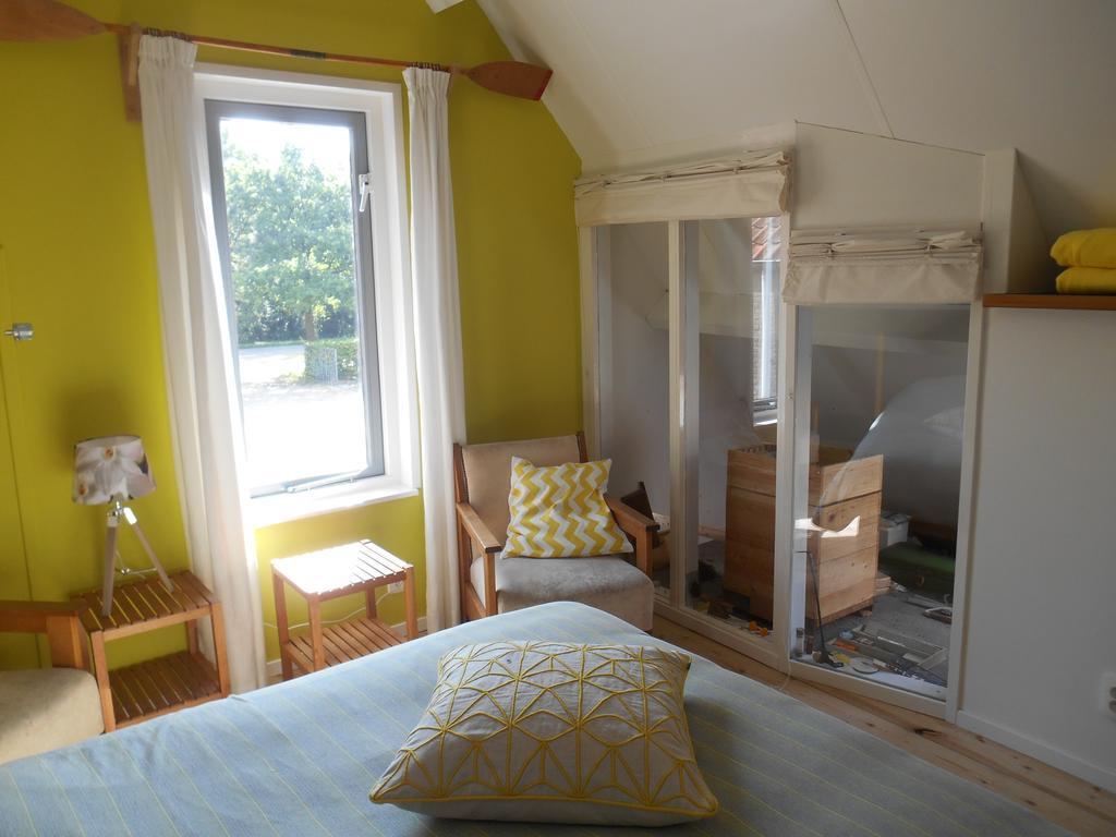 Bij En Boom Bed & Breakfast 德拉赫滕 客房 照片