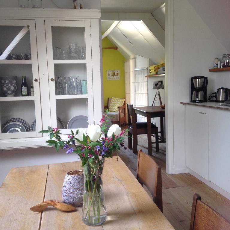 Bij En Boom Bed & Breakfast 德拉赫滕 外观 照片